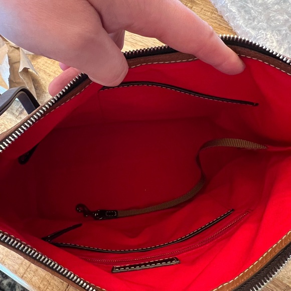 Dooney & Bourke 🦆 Elegant Brown Pebbled Leather Shoulder Bag EUC - Picture 12 of 15